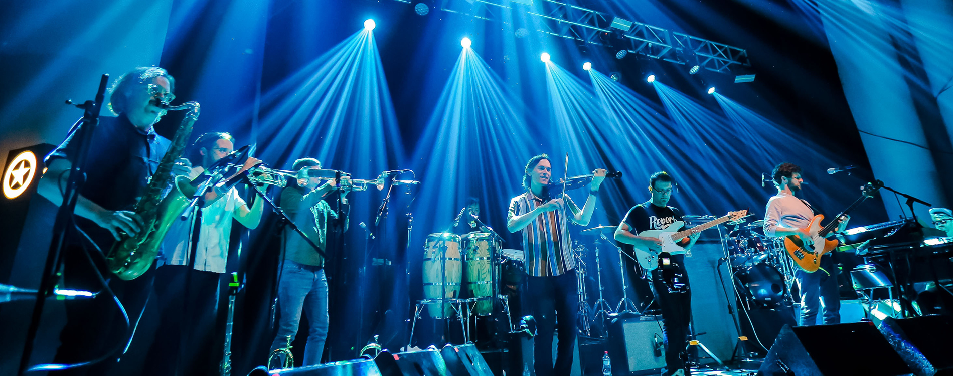 Snarky Puppy Image